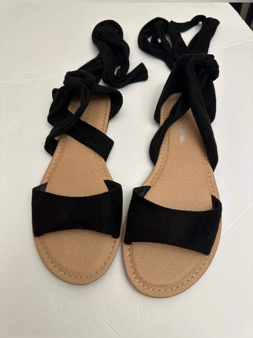 Women's Black Lace-Up Flat Sandals*Fashion Nova*SZ~8*GUC